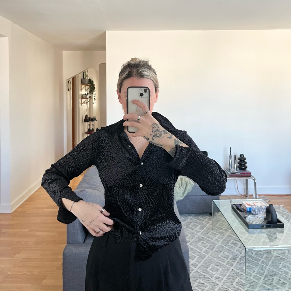 vintage 90’s textured blouse